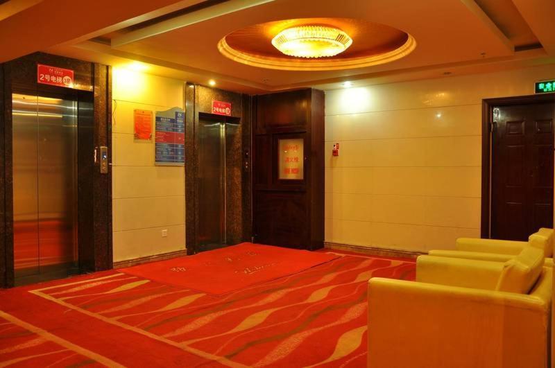 Laway Internatinal Hotel Lhasa Exterior photo